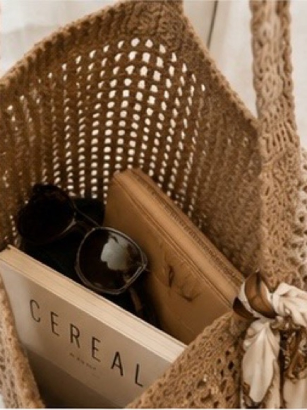 Paris Milano Woven Tote Bag in Tan NWT - Picture 4 of 9